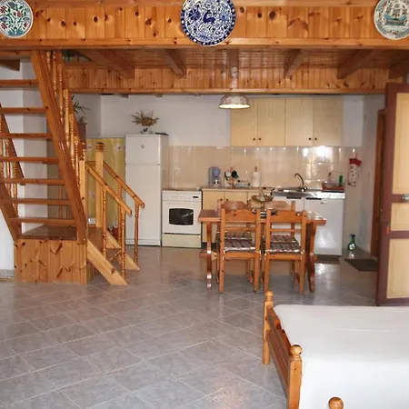 Port View Apartment
